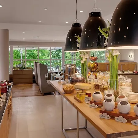 Sonnengut Wellness - Therme - Отель Бад-Бирнбах