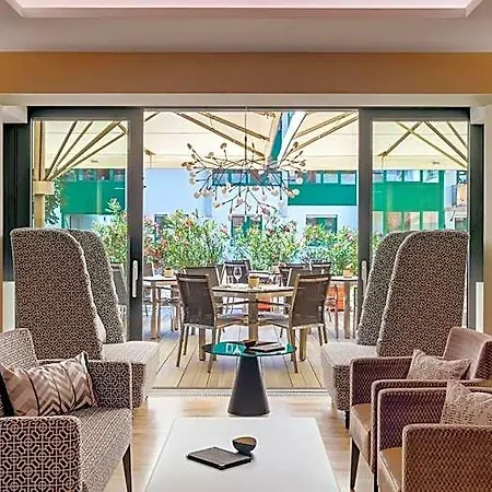Sonnengut Wellness - Therme - 酒店 巴特比恩巴赫