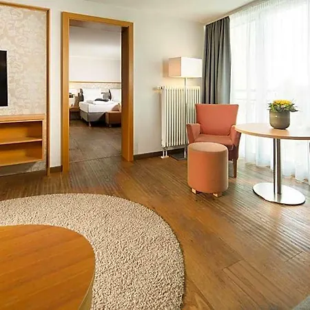 Sonnengut Wellness - Therme - Hotel