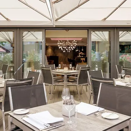 Sonnengut Wellness - Therme -