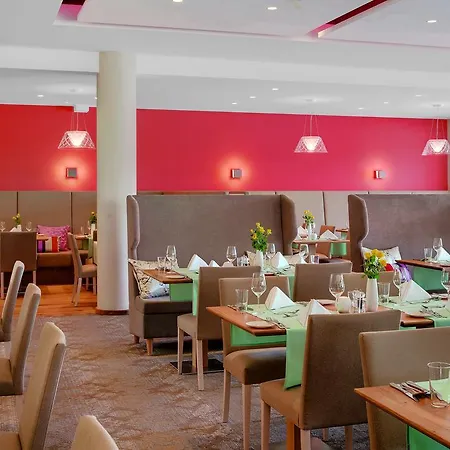 Sonnengut Wellness - Therme - Отель Бад-Бирнбах