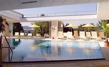 Sonnengut Wellness - Therme -